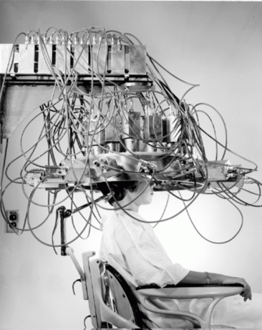 Positron emitter detector (circa 1962) used to detect brain tumors.